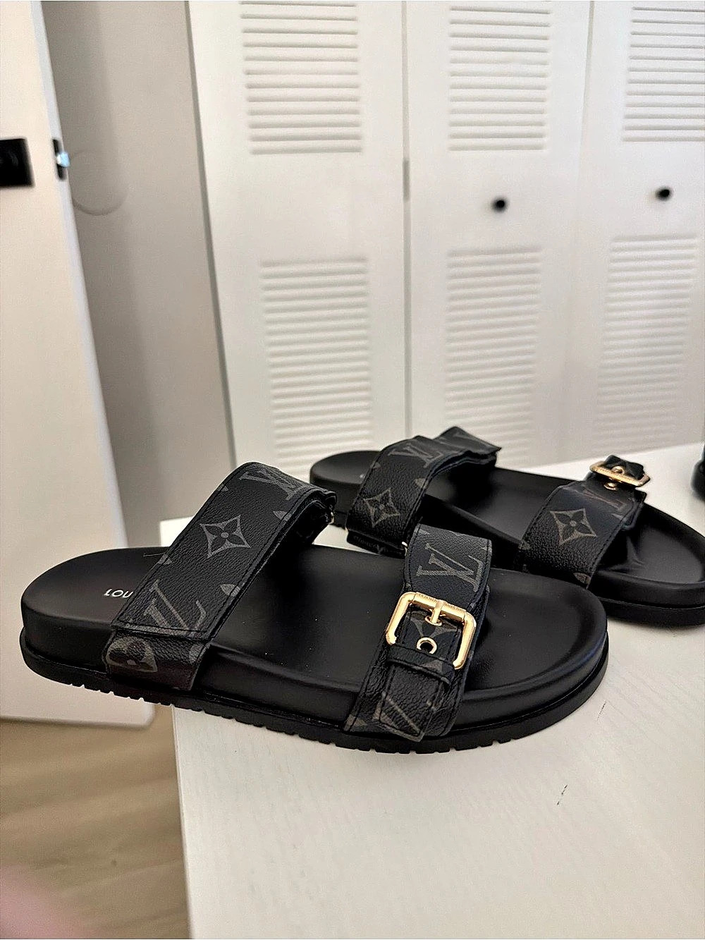Louis Vuitton LV Sunset Flat Comfort Mule Sandals Black